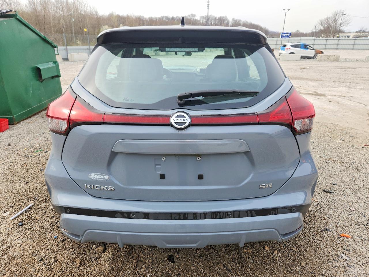 2021 NISSAN KICKS SR photo 6
