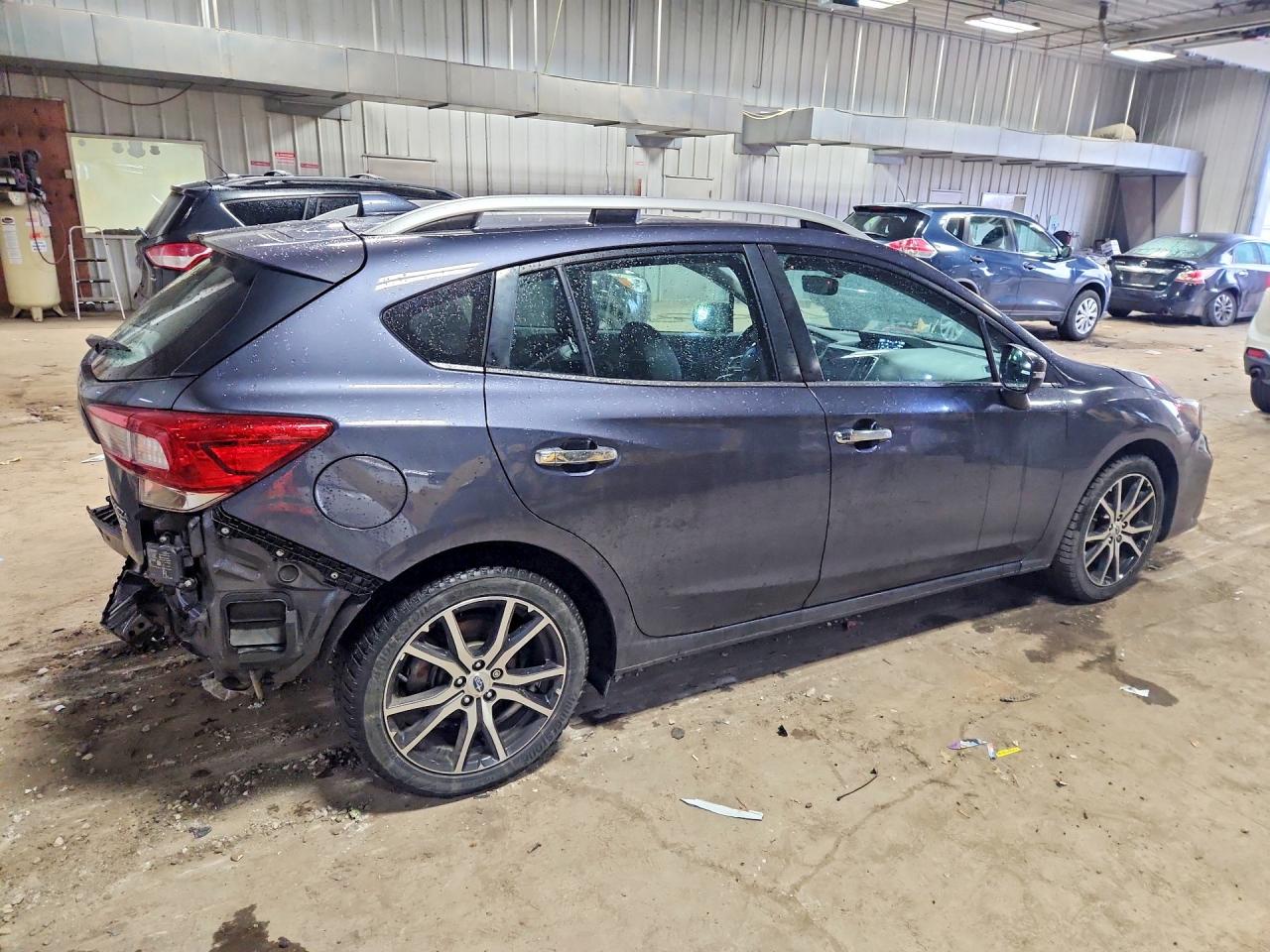 2017 SUBARU IMPREZA LIMITED photo 3