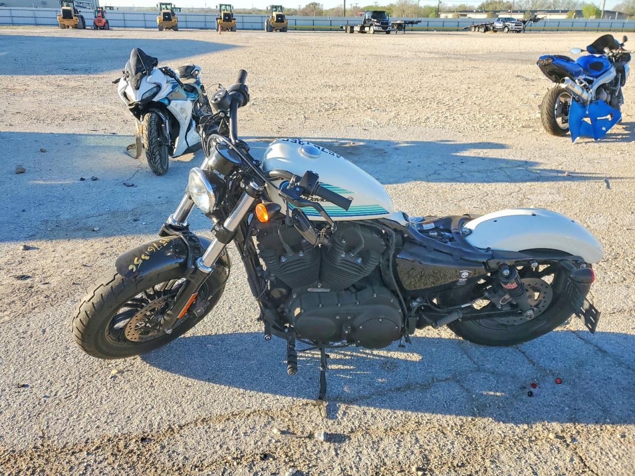 2019 HARLEY-DAVIDSON XL1200 NS photo 3