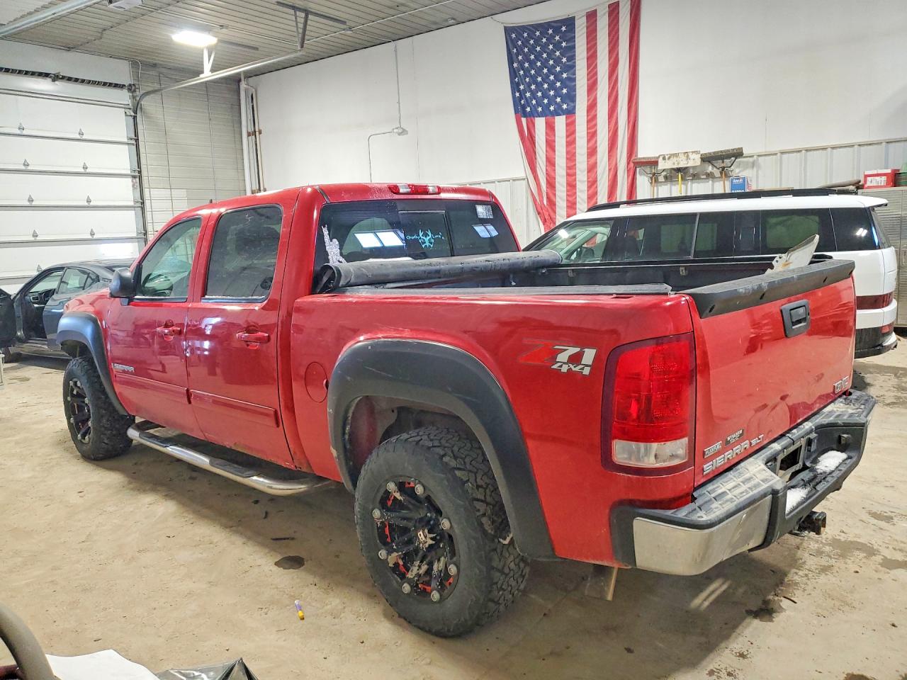 2008 GMC SIERRA K1500 photo 2