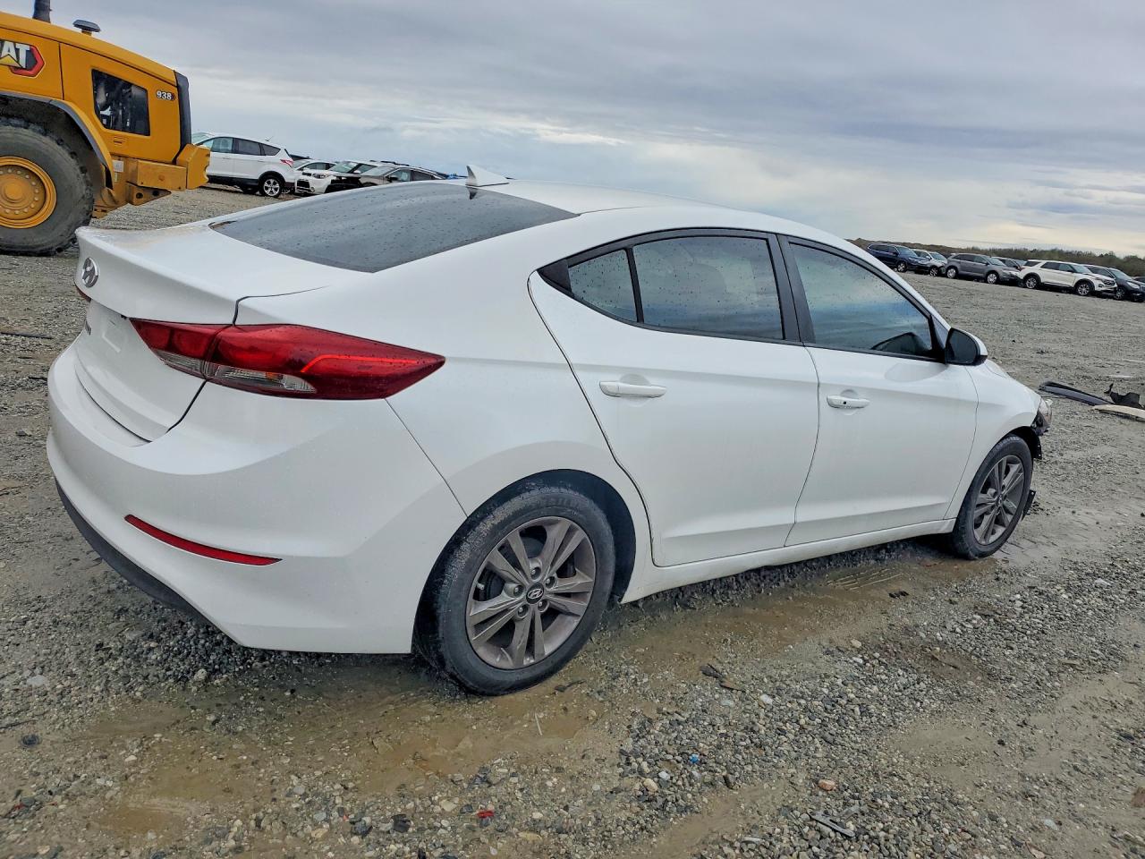 2017 HYUNDAI ELANTRA SE photo 3