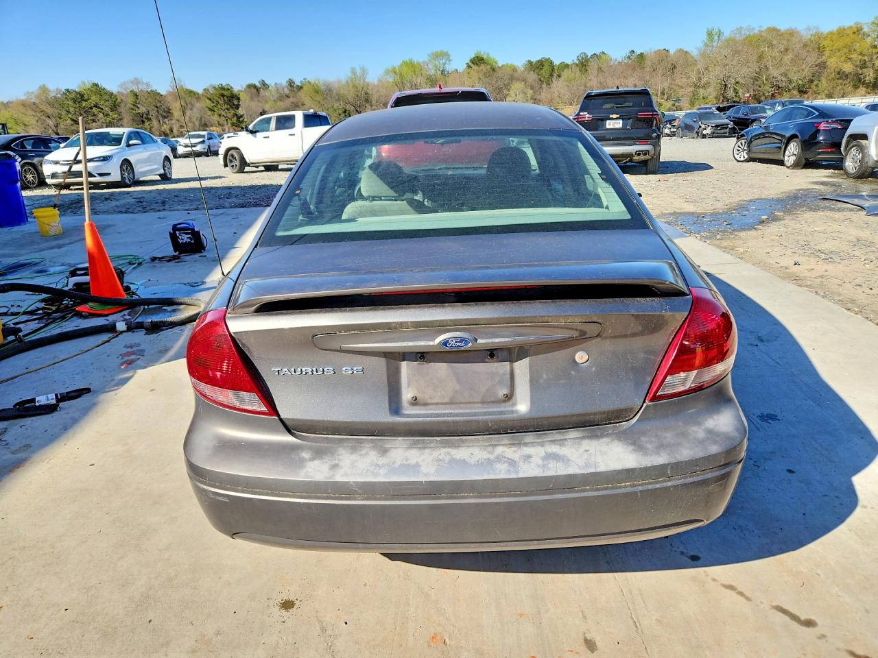 2005 FORD TAURUS SE photo 6