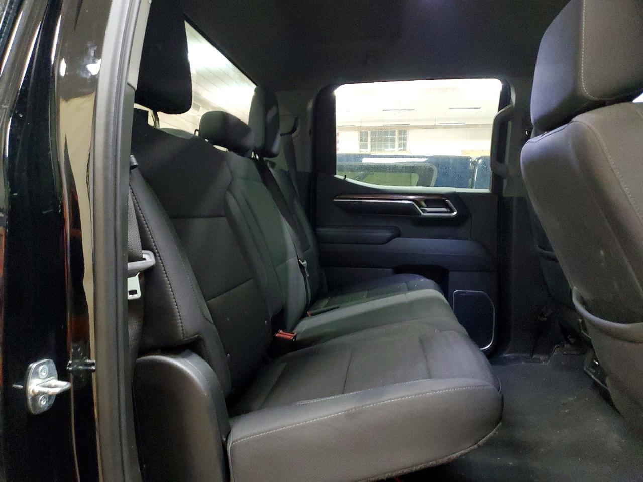 2023 CHEVROLET SILVERADO K1500 LT-L photo 28