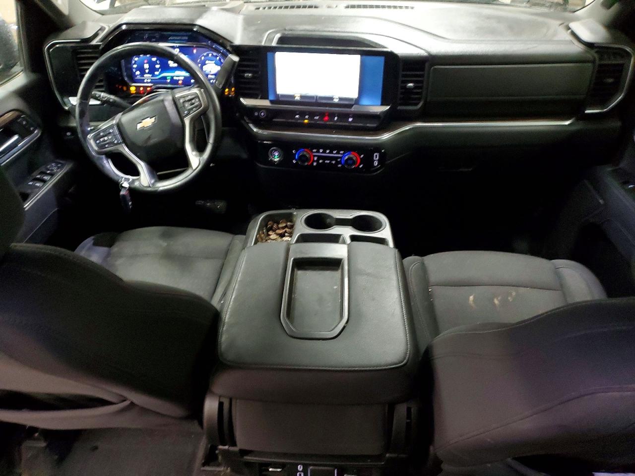 2023 CHEVROLET SILVERADO K1500 LT-L photo 22