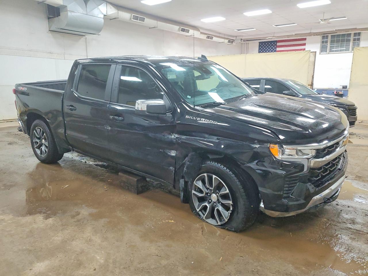 2023 CHEVROLET SILVERADO K1500 LT-L photo 10