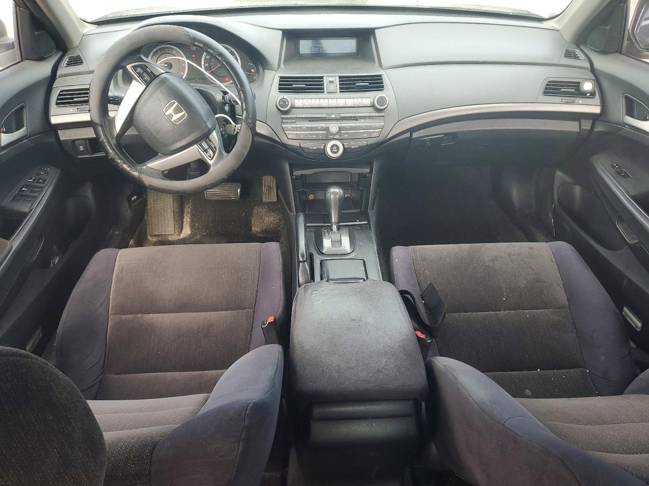 2010 HONDA ACCORD LX photo 15
