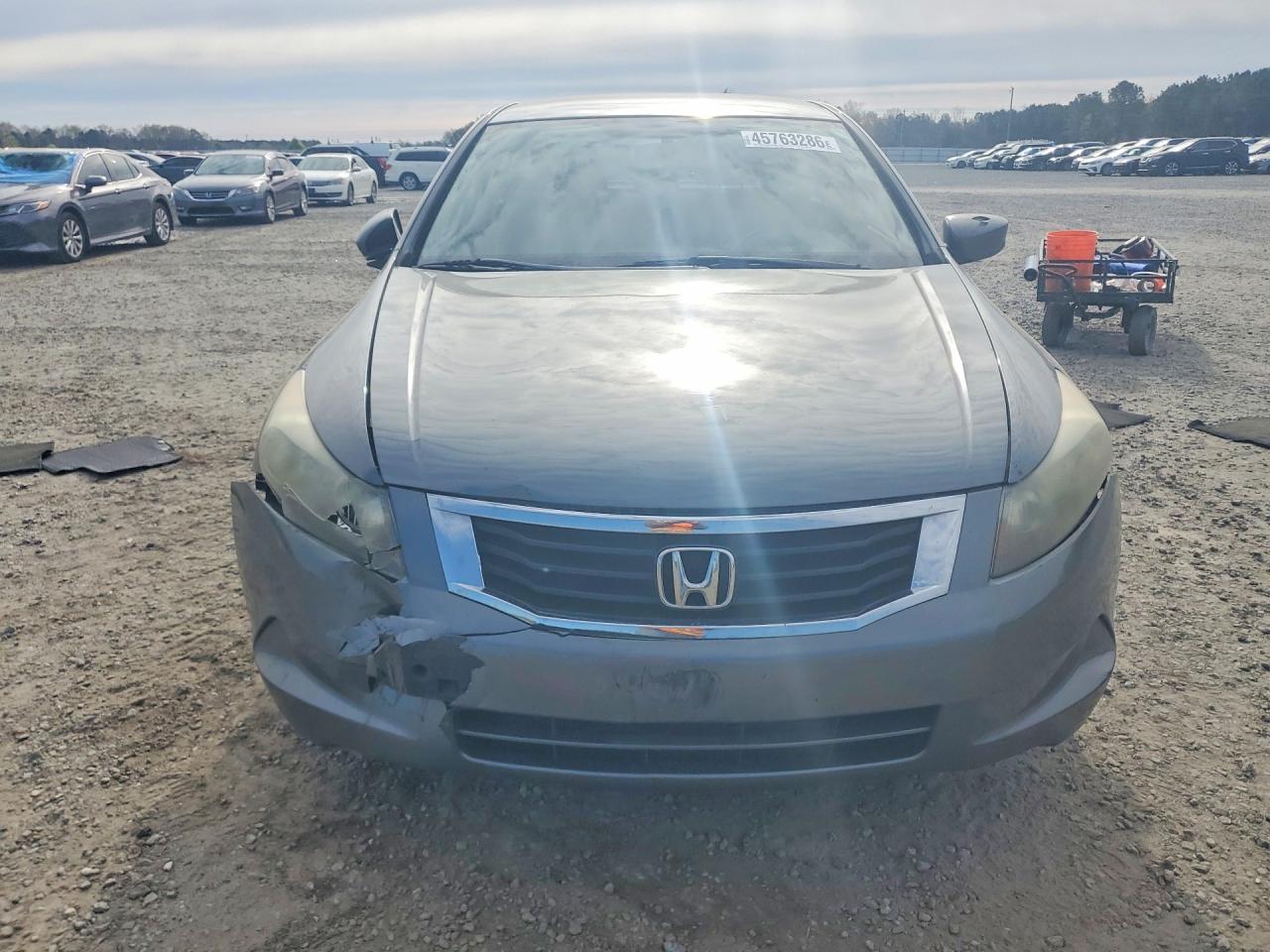 2010 HONDA ACCORD LX photo 9
