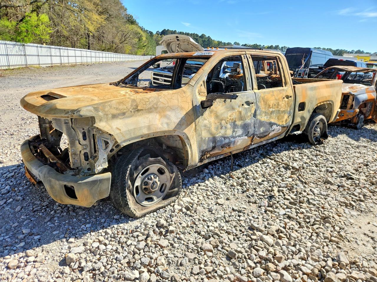 2025 CHEVROLET SILVERADO