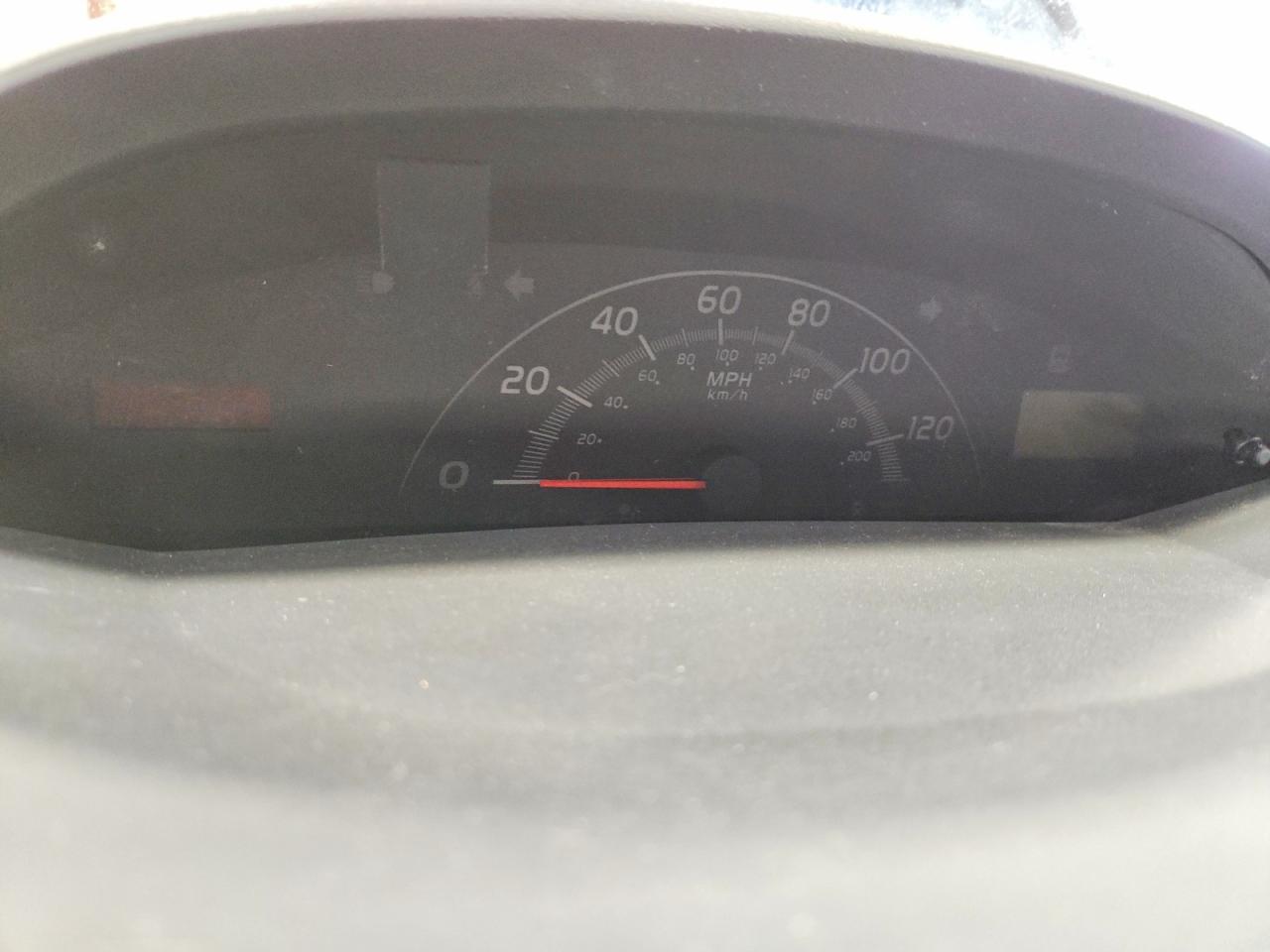 2010 TOYOTA YARIS BASE photo 9