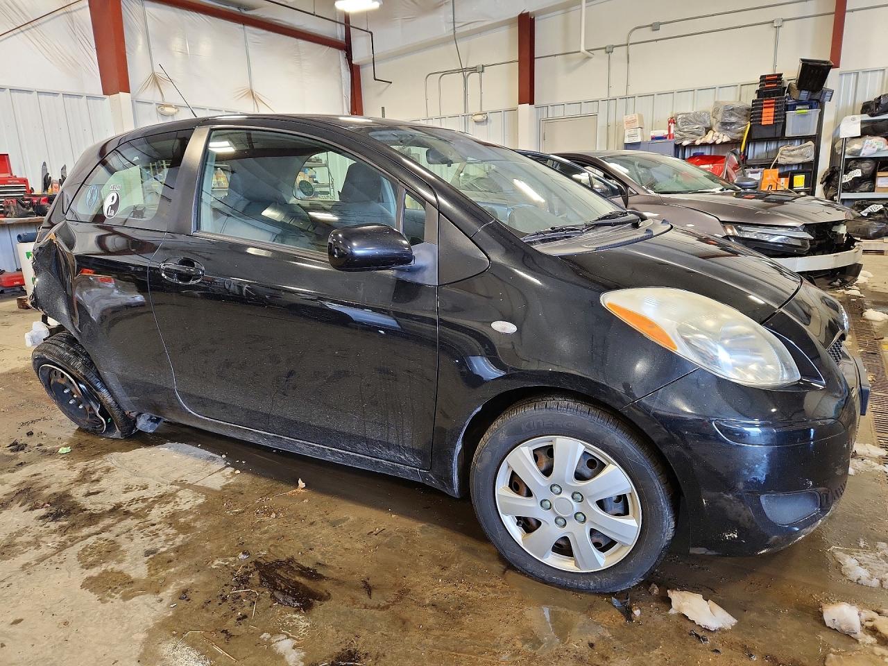 2010 TOYOTA YARIS BASE photo 4