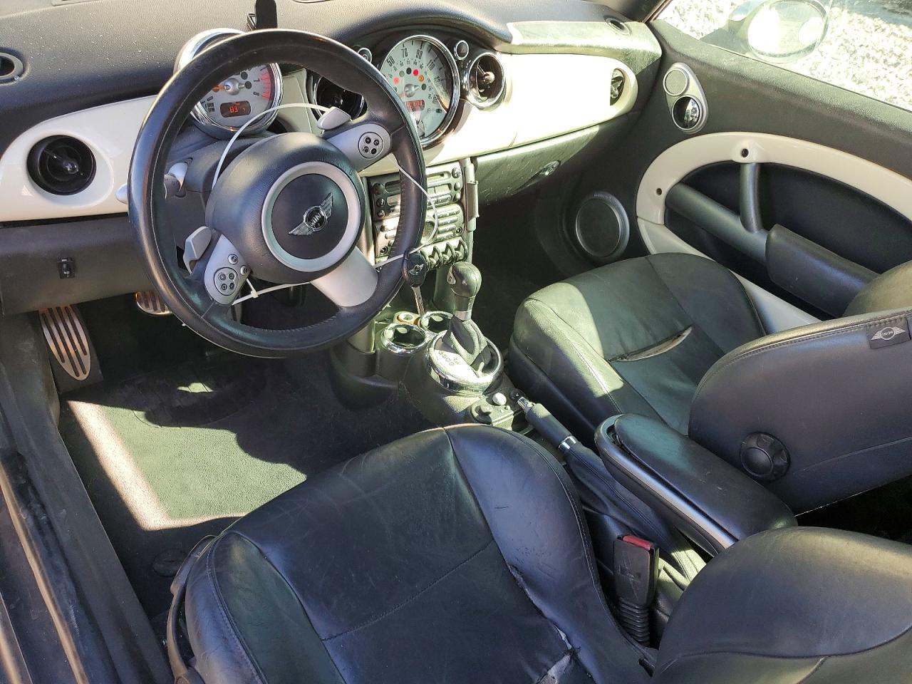 2008 MINI COOPER S photo 8