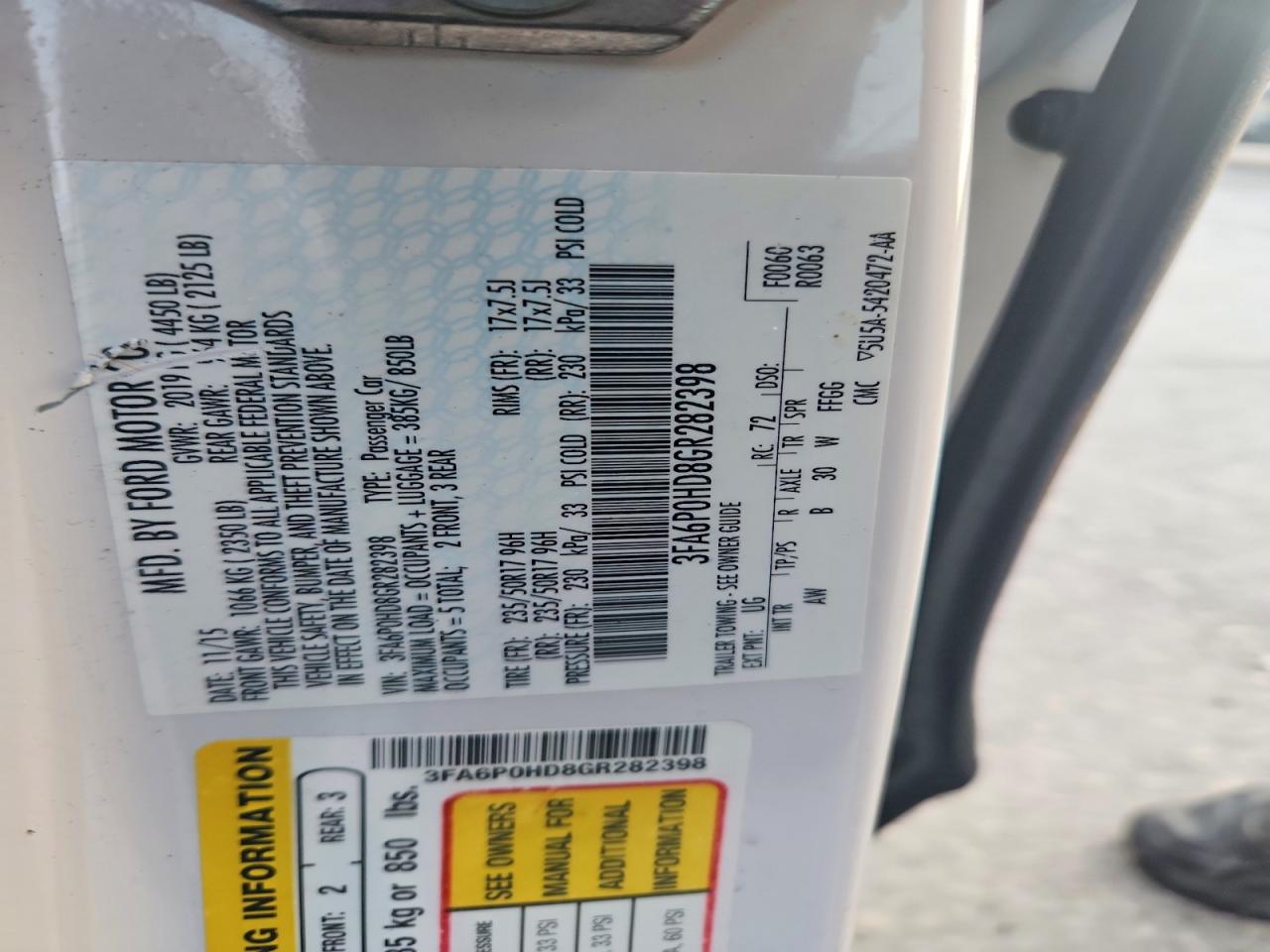 2016 FORD FUSION SE photo 12