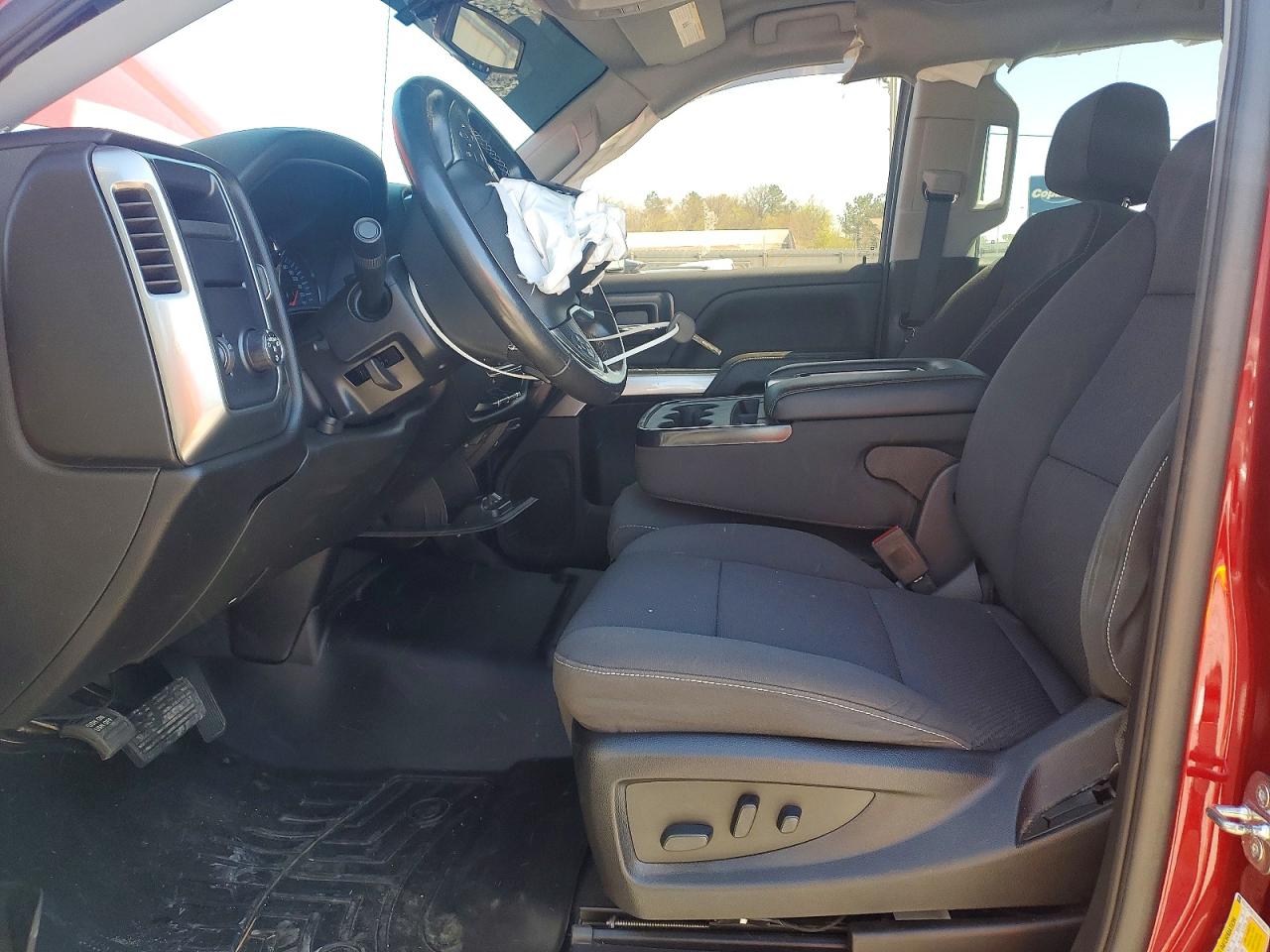 2018 CHEVROLET SILVERADO C1500 LT photo 7