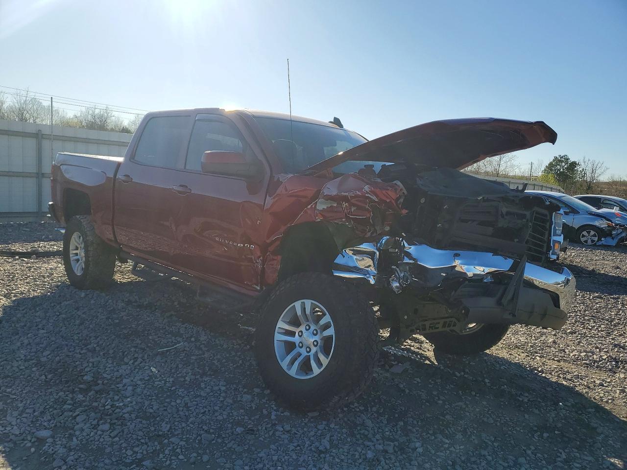 2018 CHEVROLET SILVERADO C1500 LT photo 4