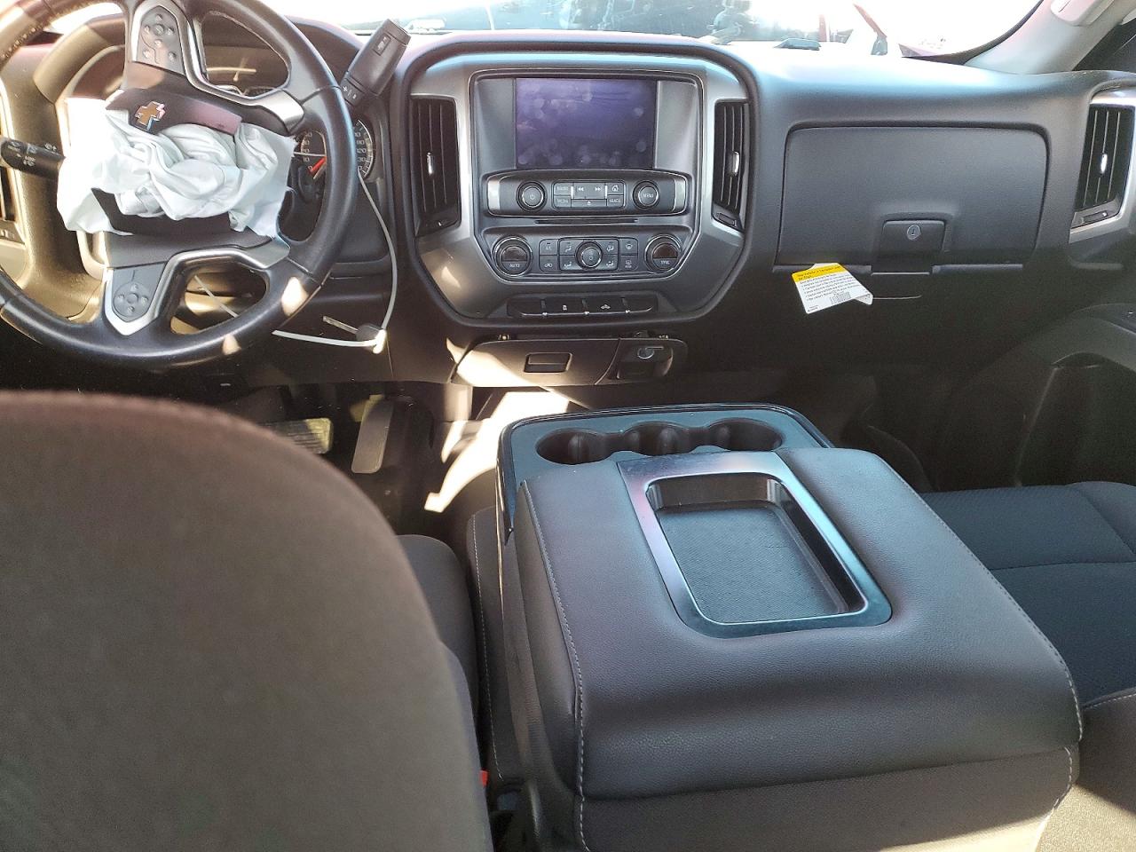 2018 CHEVROLET SILVERADO C1500 LT photo 8
