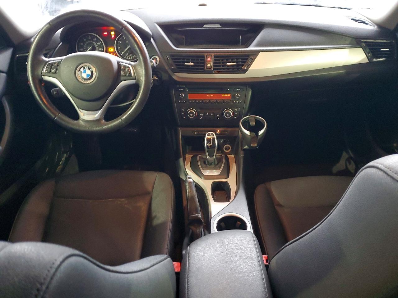 2015 BMW X1 XDRIVE28I photo 15