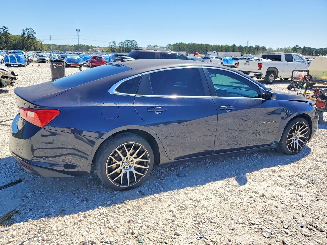 2016 CHEVROLET MALIBU LS photo 5