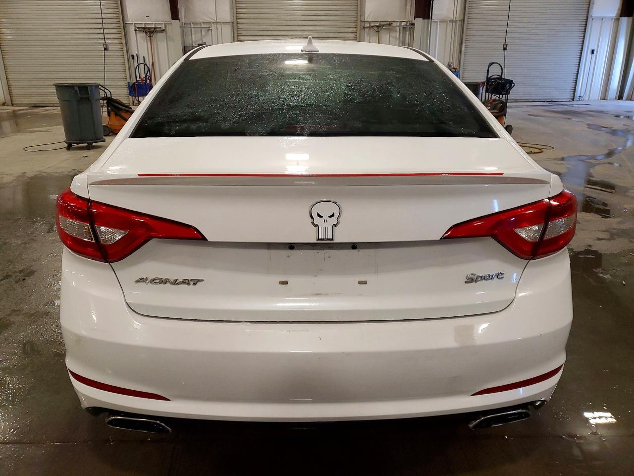 2016 HYUNDAI SONATA SPORT photo 11