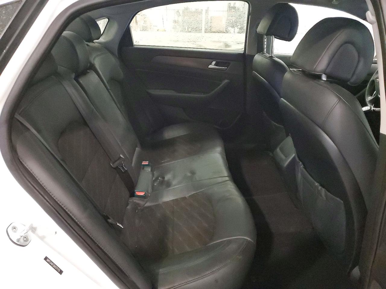 2016 HYUNDAI SONATA SPORT photo 19
