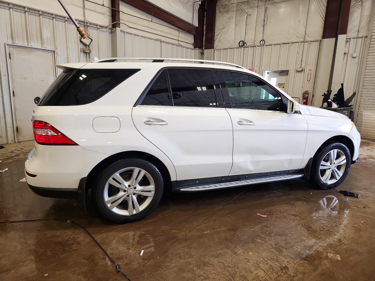 2015 MERCEDES-BENZ ML 350 4MATIC photo 3