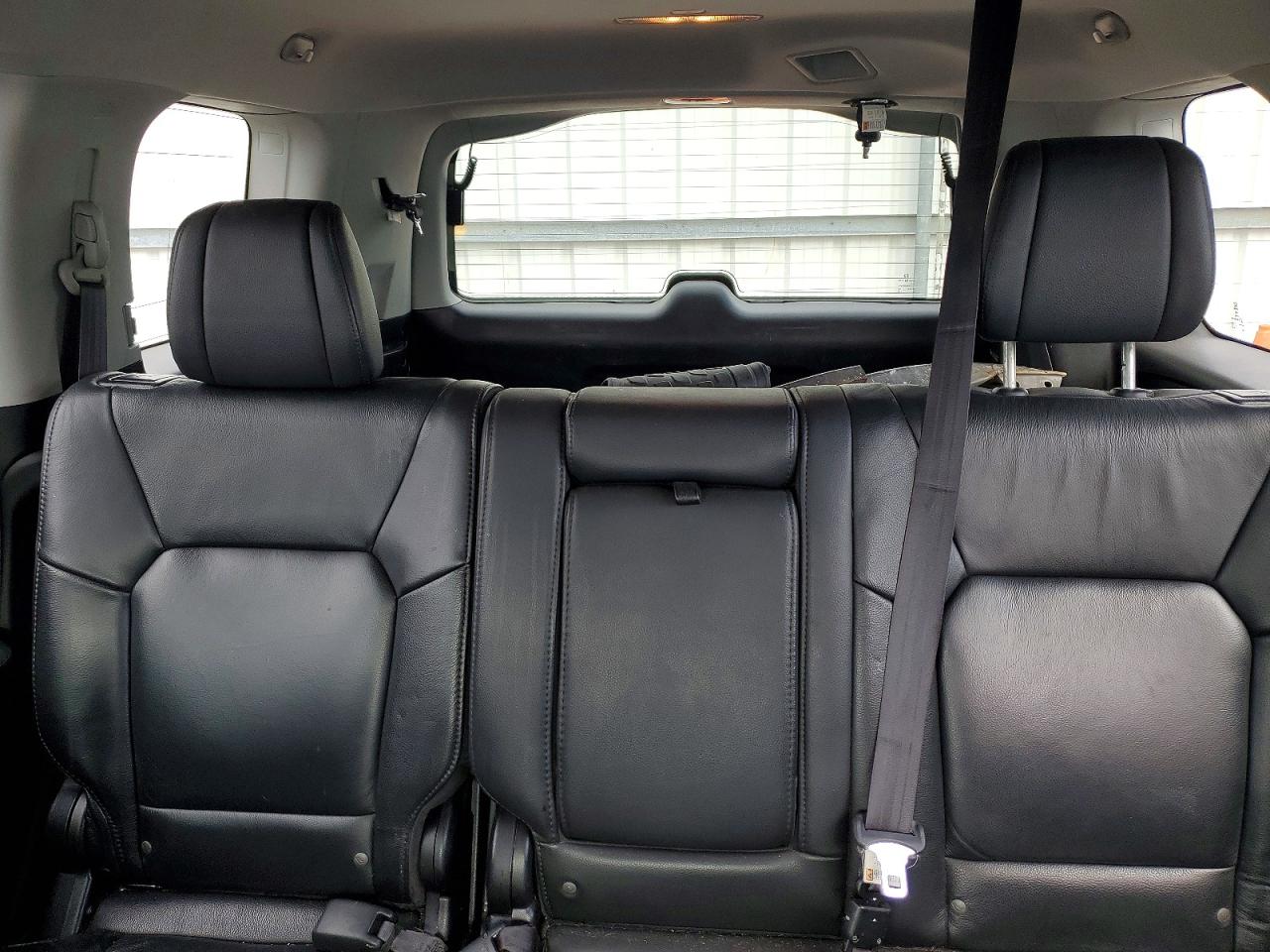 2015 HONDA PILOT EXL photo 10