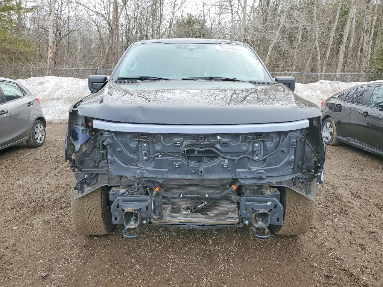 2024 FORD F150 LIGHTNING XLT photo 5