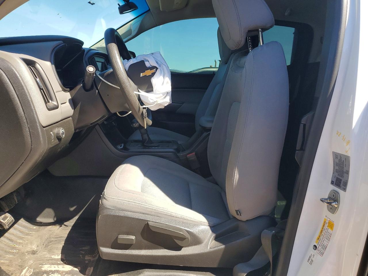 2020 CHEVROLET COLORADO photo 13