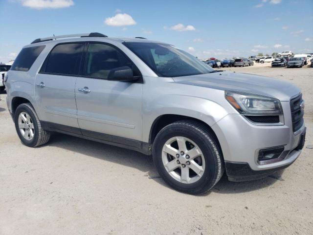 2016 GMC ACADIA SLE photo 4