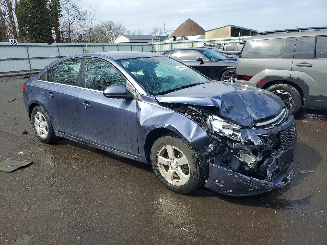 2013 CHEVROLET CRUZE LT photo 4