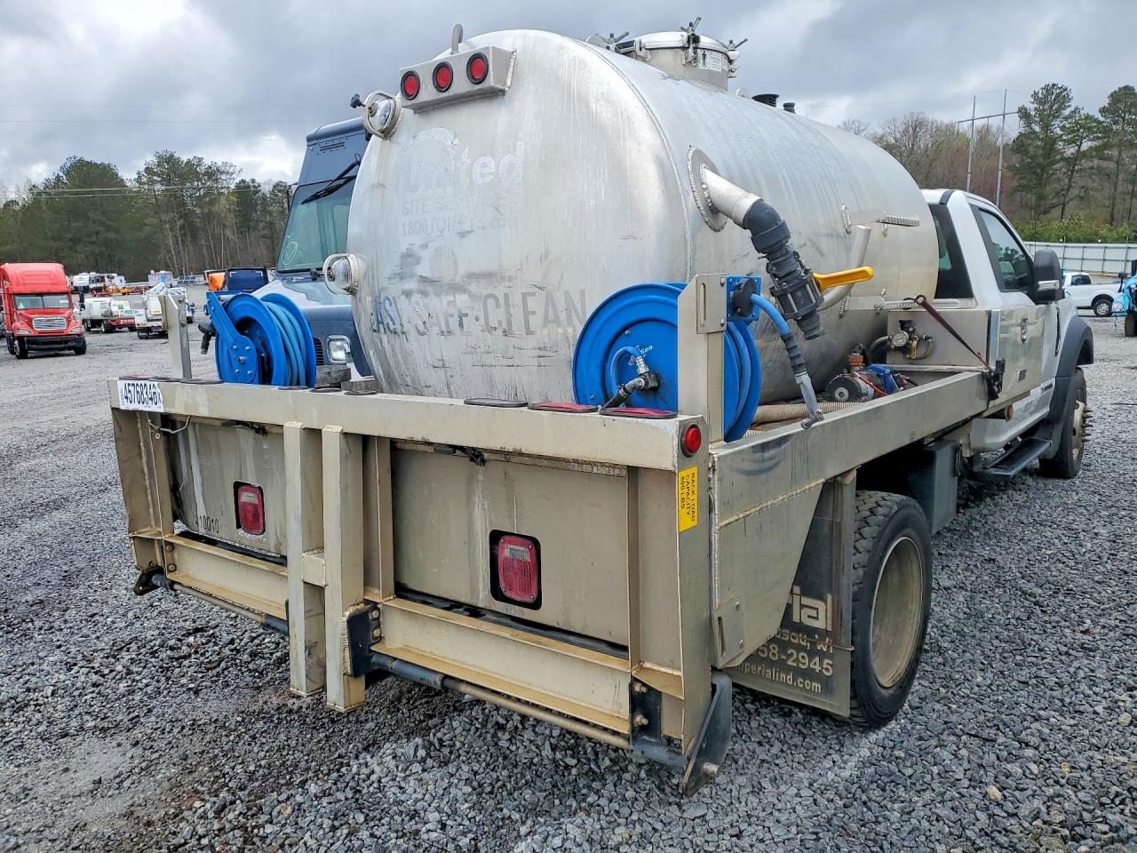 2020 FORD F550 SUPER - DELIVERY TRUCK photo 3