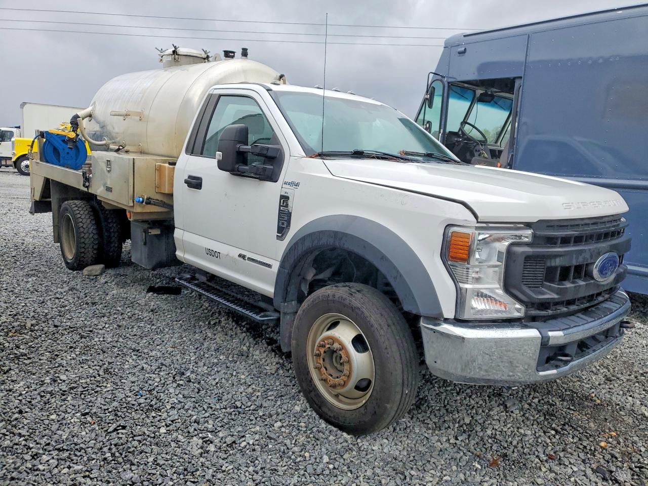 2020 FORD F550 SUPER - DELIVERY TRUCK photo 4