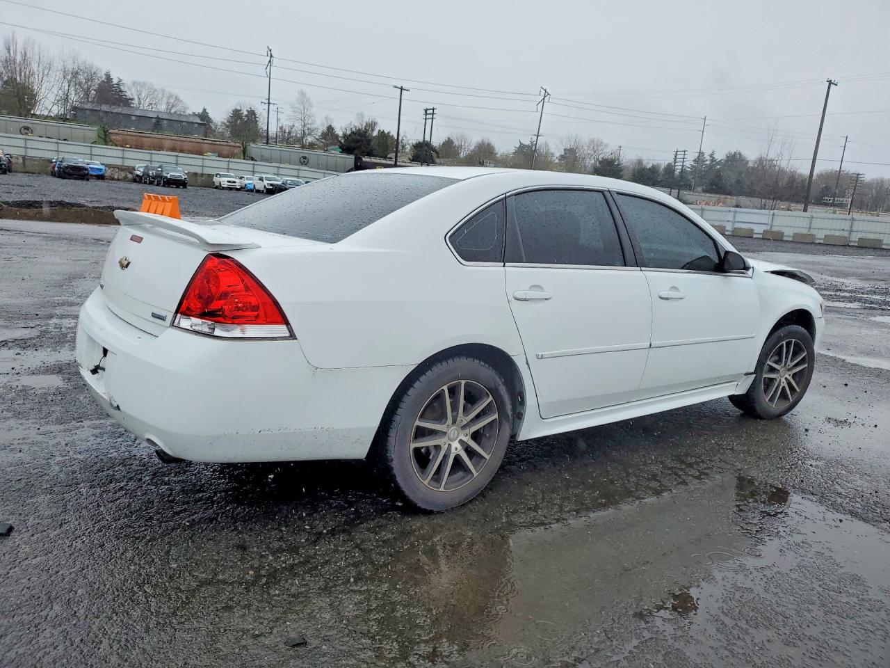 2012 CHEVROLET IMPALA LT photo 3