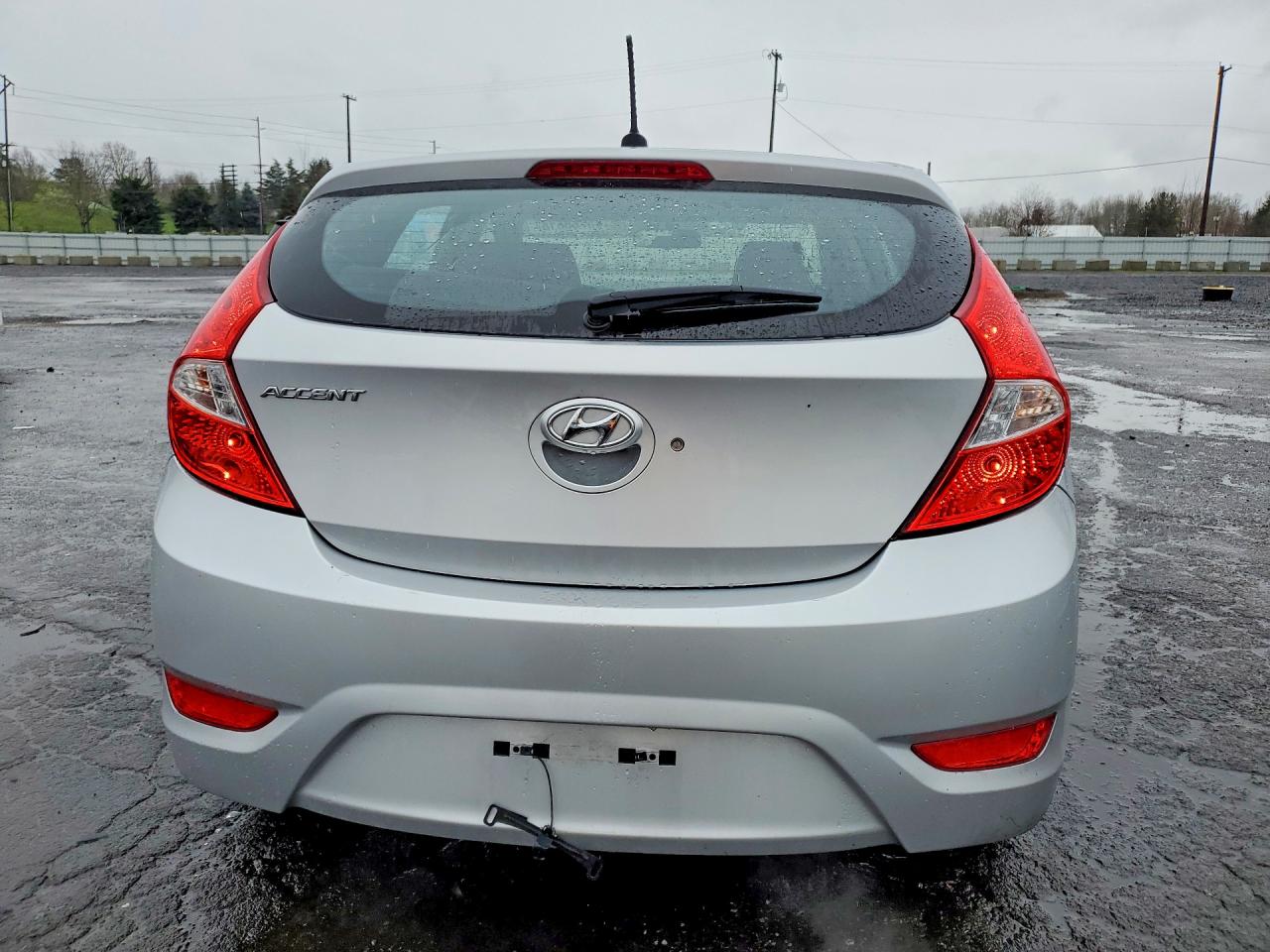 2017 HYUNDAI ACCENT SE photo 6