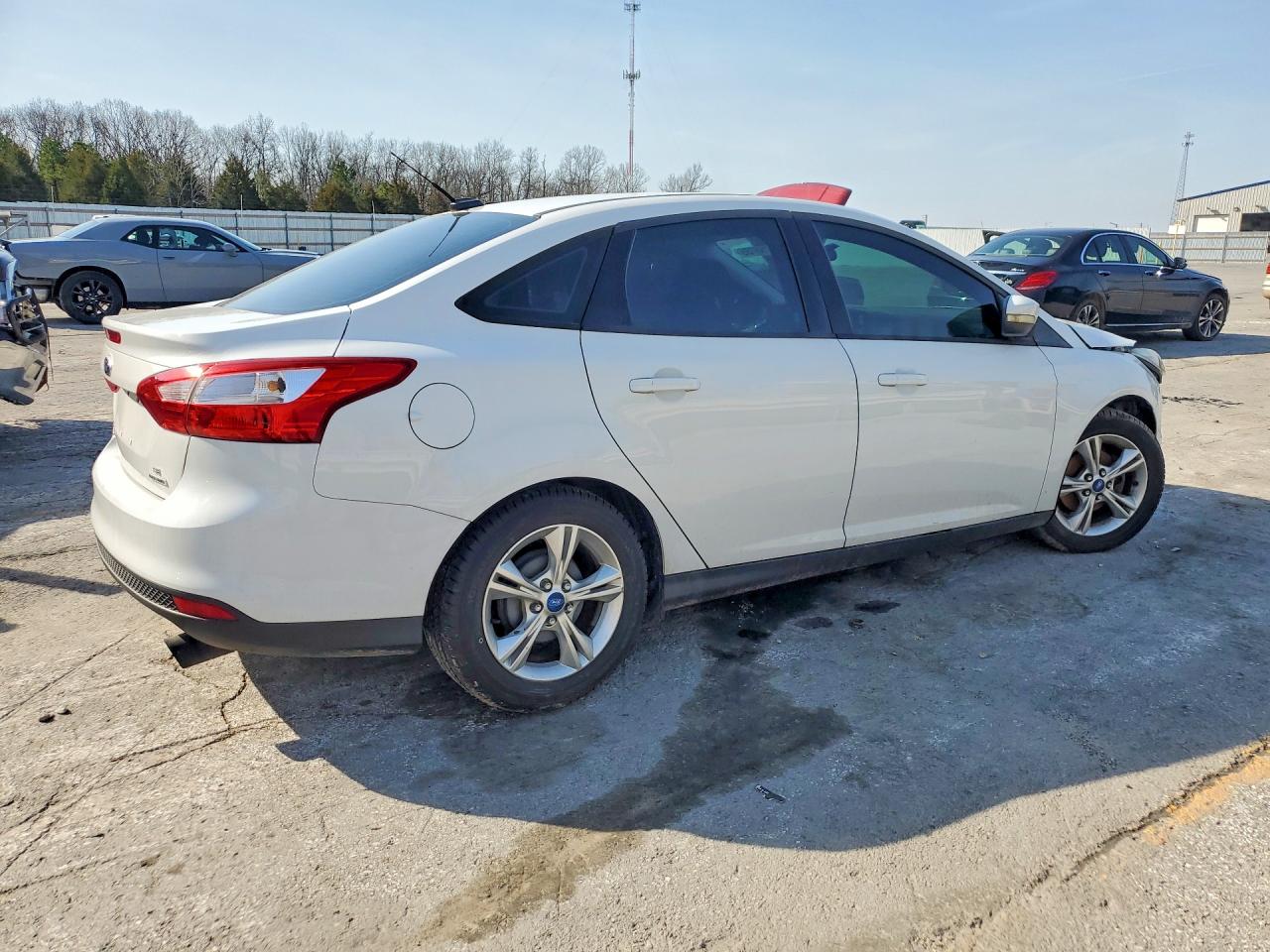 2013 FORD FOCUS photo 3