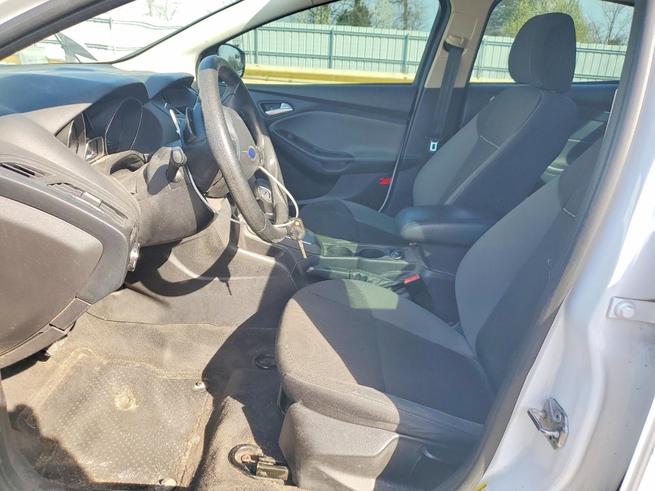2013 FORD FOCUS photo 7