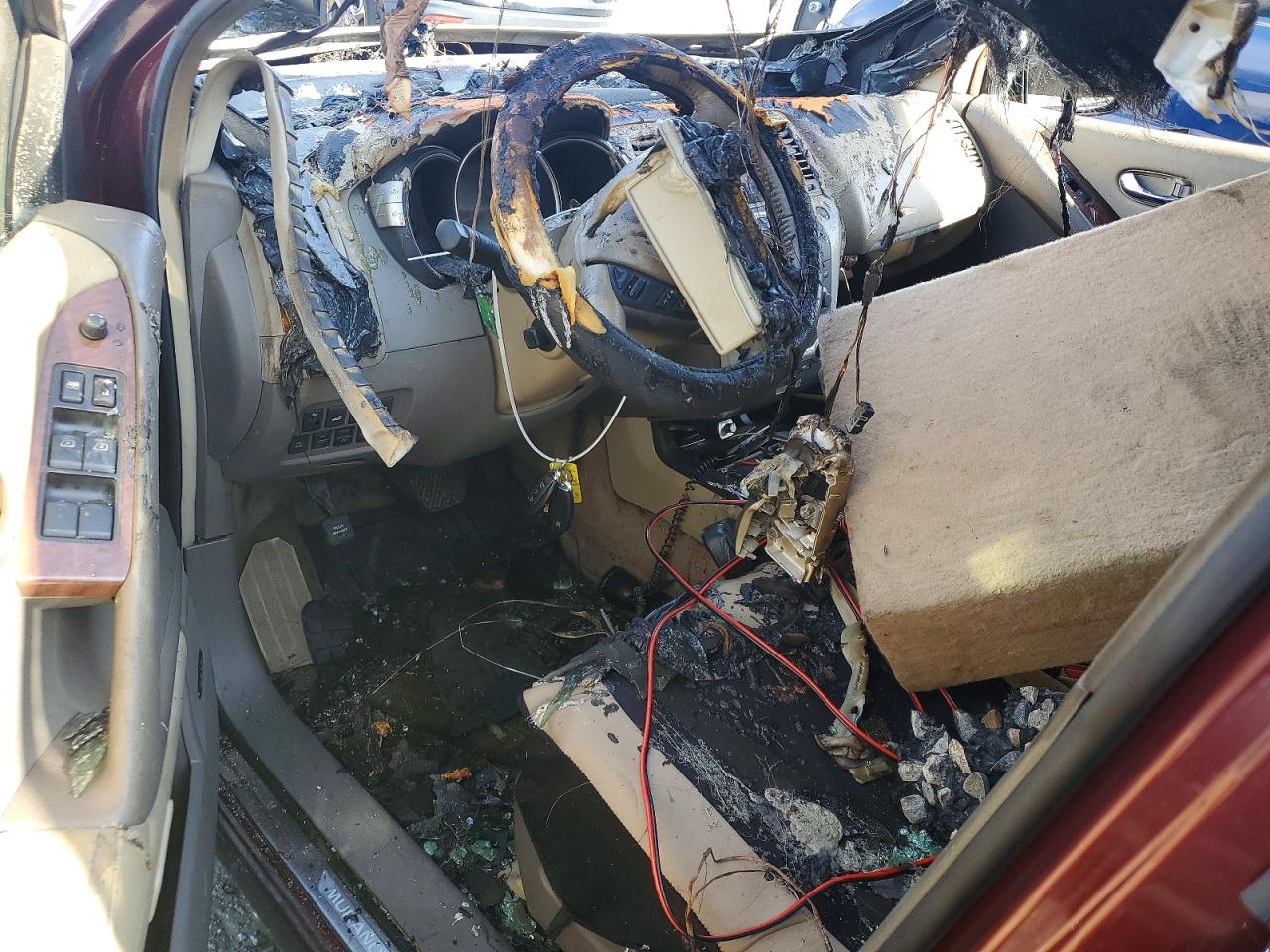 2009 NISSAN MURANO S photo 8