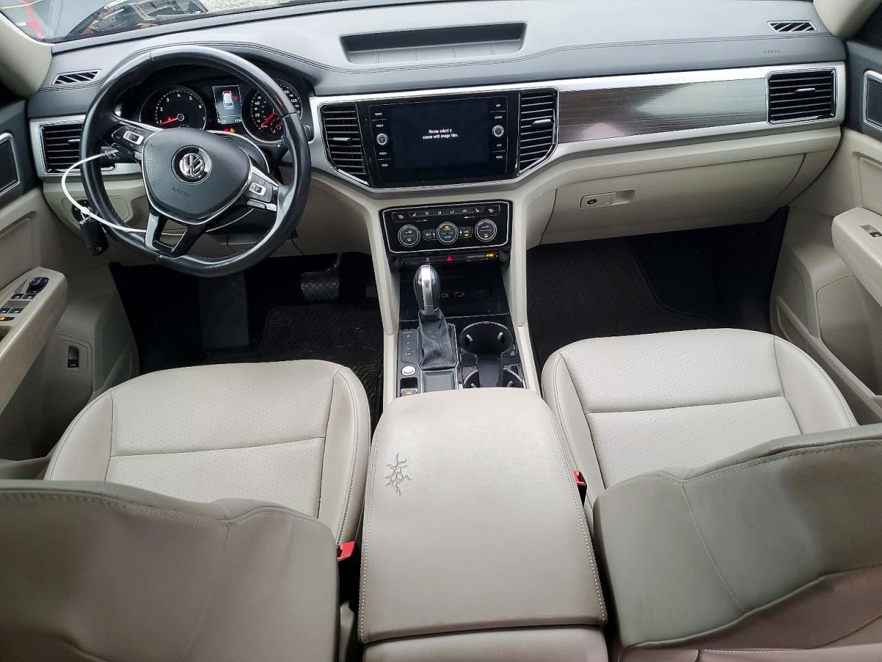 2018 VOLKSWAGEN ATLAS photo 15