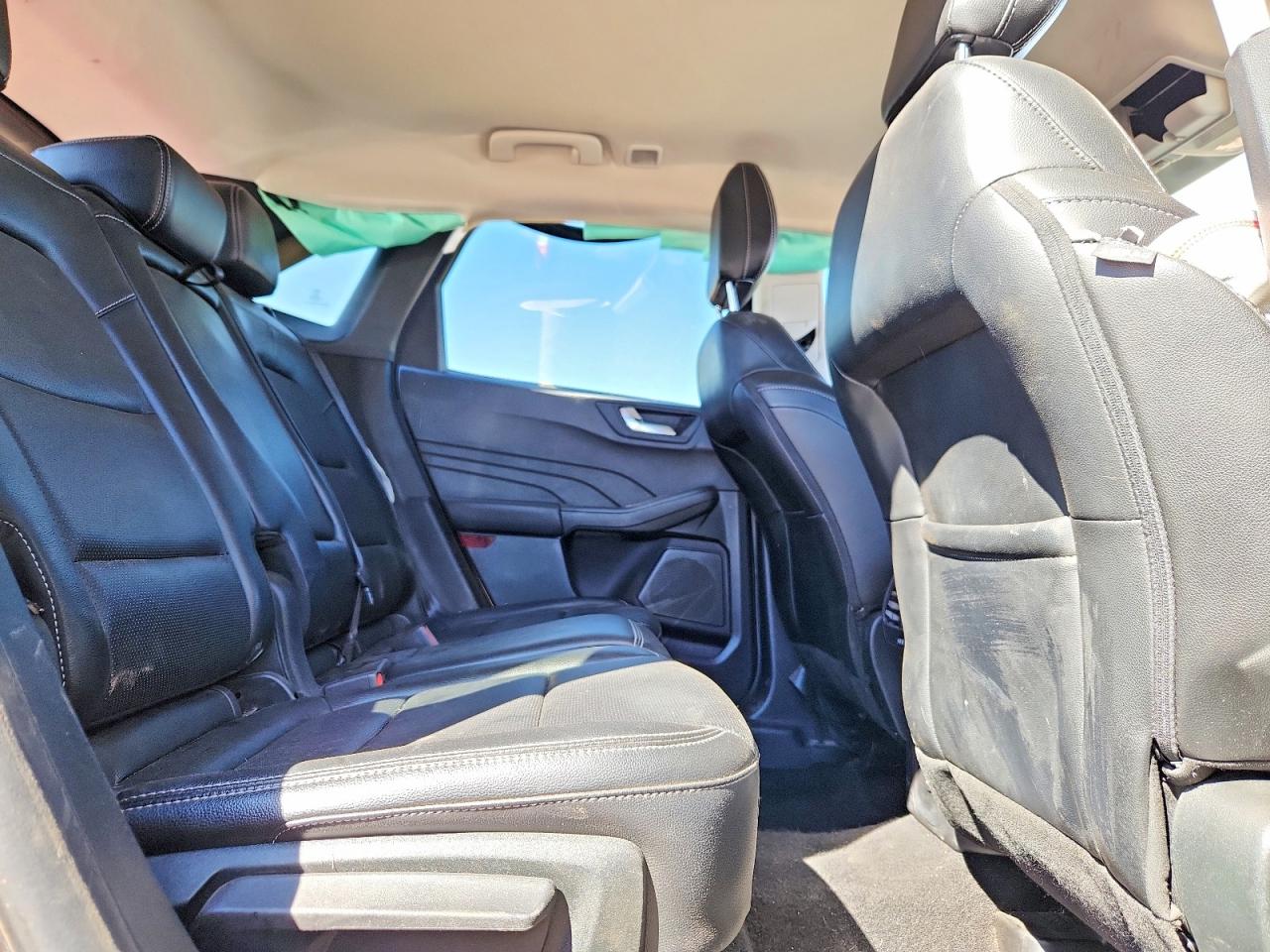 2022 FORD ESCAPE SEL photo 19