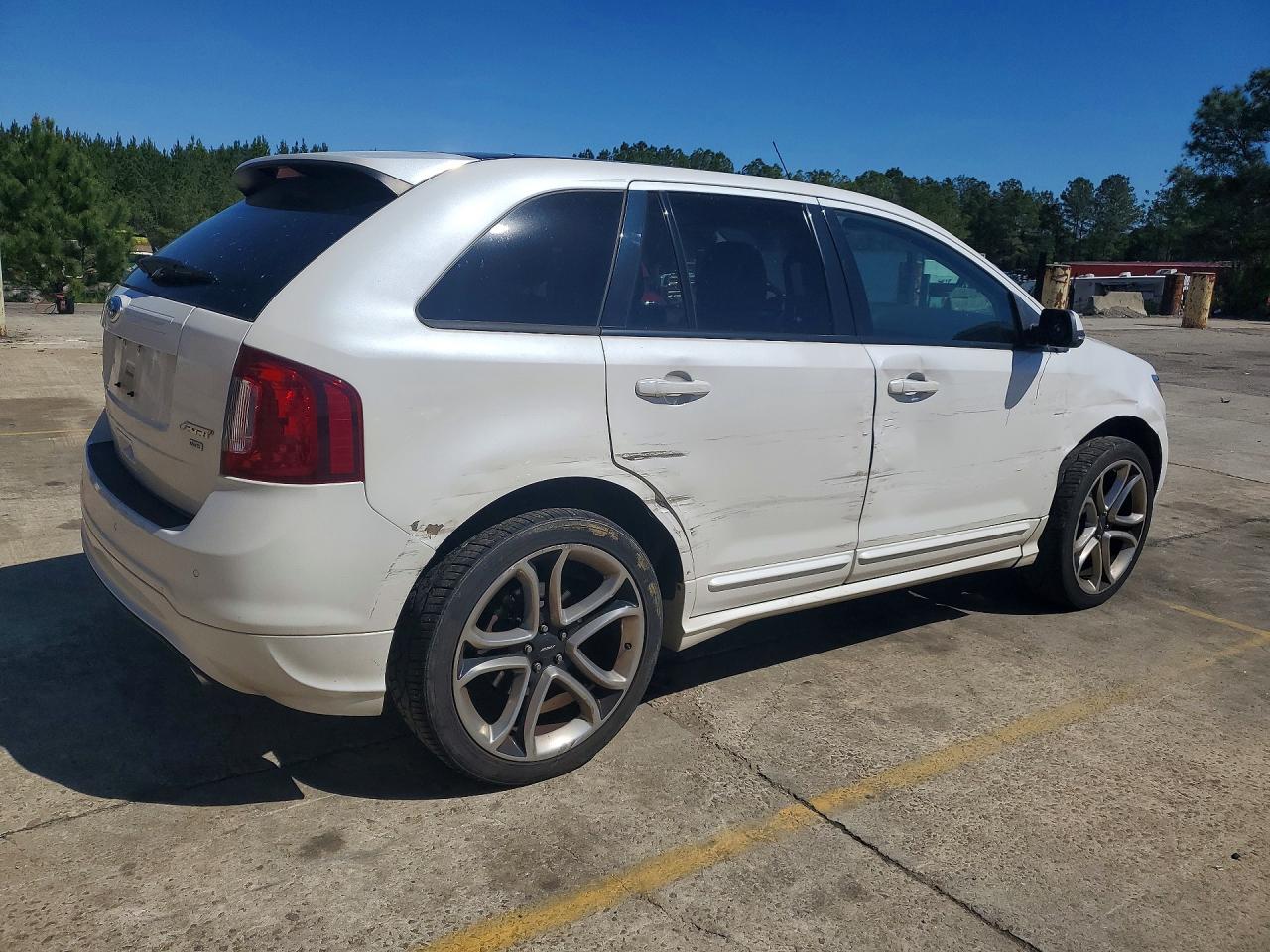 2013 FORD EDGE SPORT photo 5