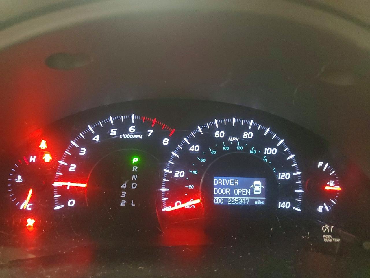 2009 TOYOTA CAMRY XLE photo 17