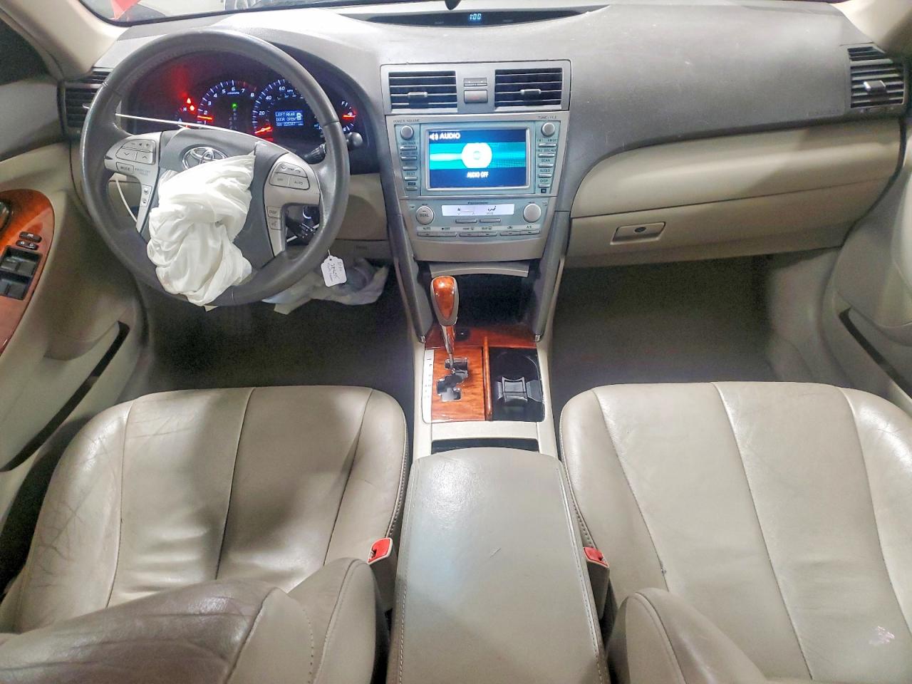 2009 TOYOTA CAMRY XLE photo 15
