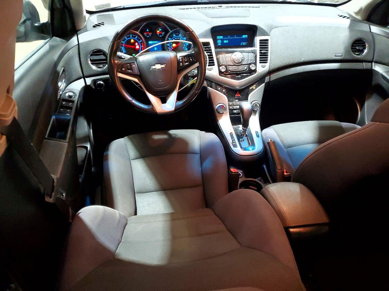 2013 CHEVROLET CRUZE LT photo 8