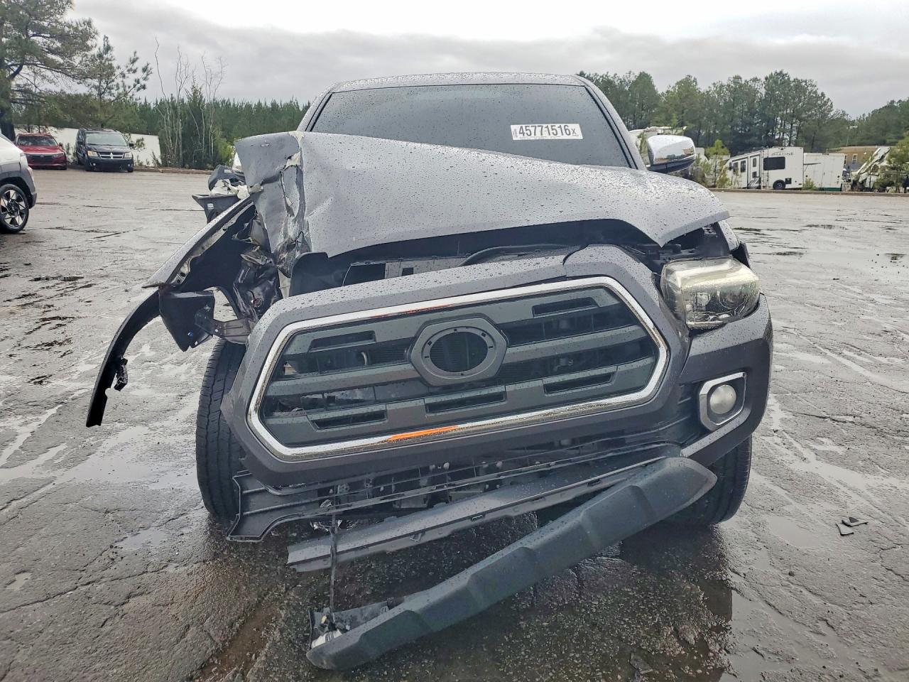 2017 TOYOTA TACOMA LIMITED photo 5
