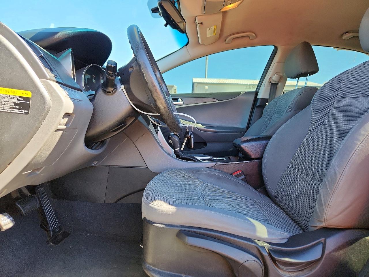 2013 HYUNDAI SONATA GLS photo 7