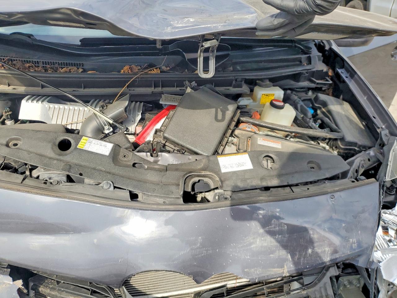 2015 TOYOTA PRIUS TWO photo 21