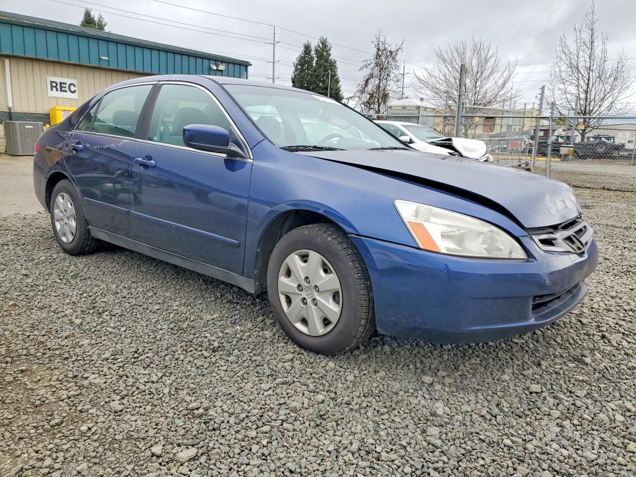 2003 HONDA ACCORD LX photo 4