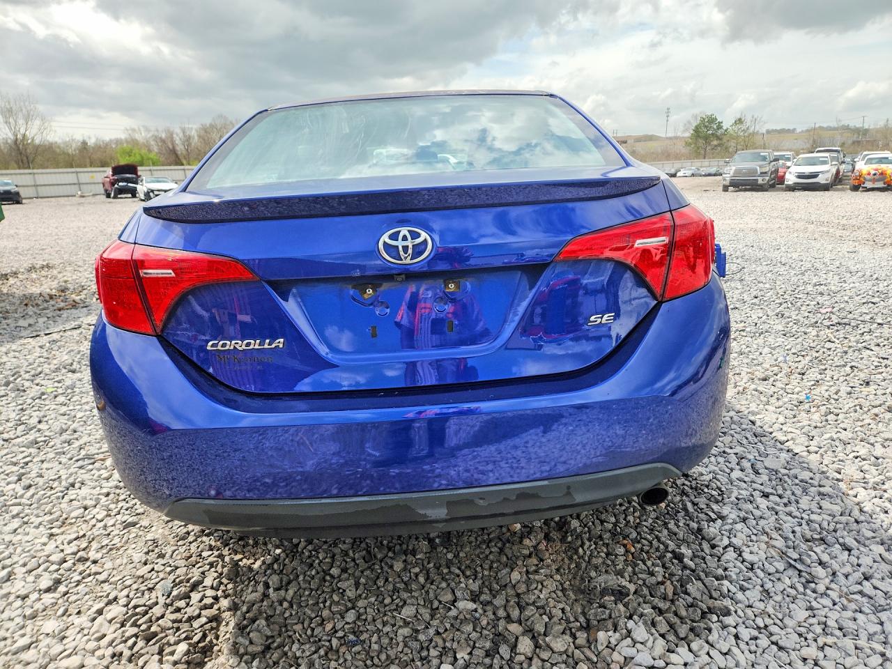 2017 TOYOTA COROLLA SE photo 6