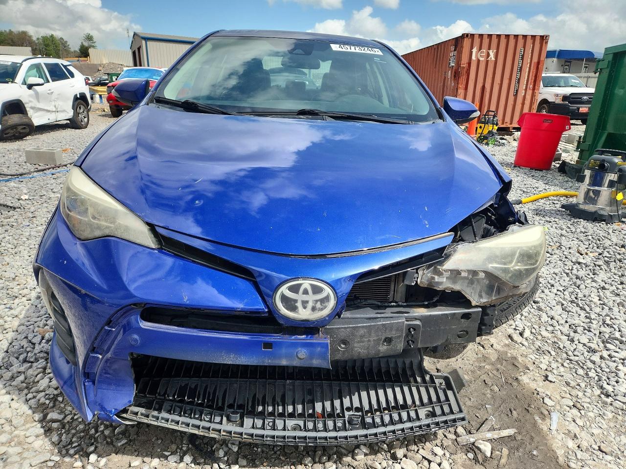 2017 TOYOTA COROLLA SE photo 5