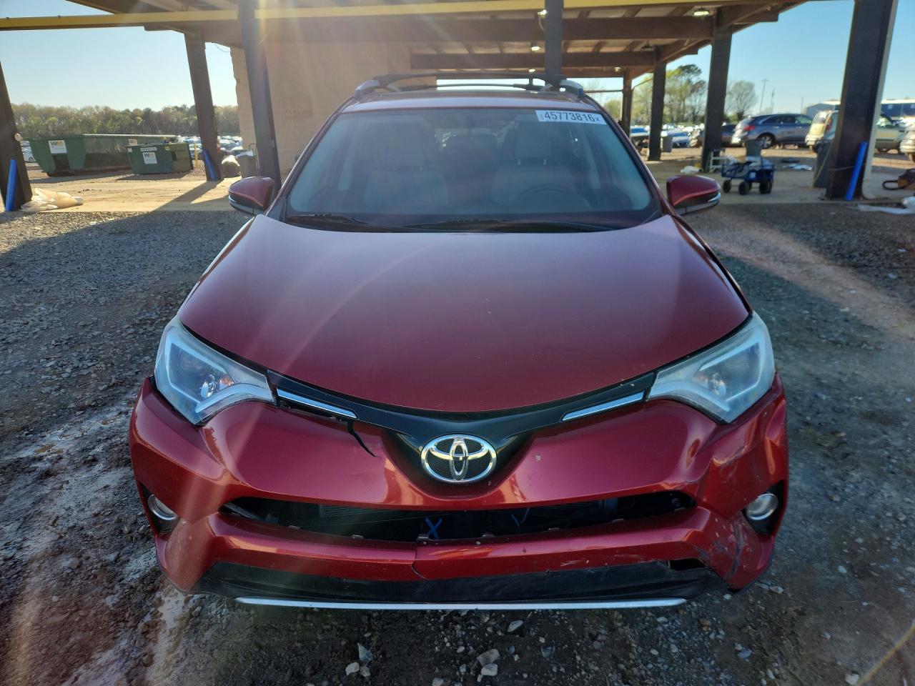 2016 TOYOTA RAV4 XLE photo 5