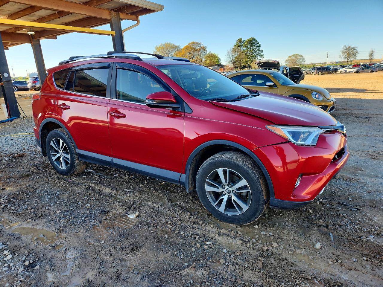 2016 TOYOTA RAV4 XLE photo 4
